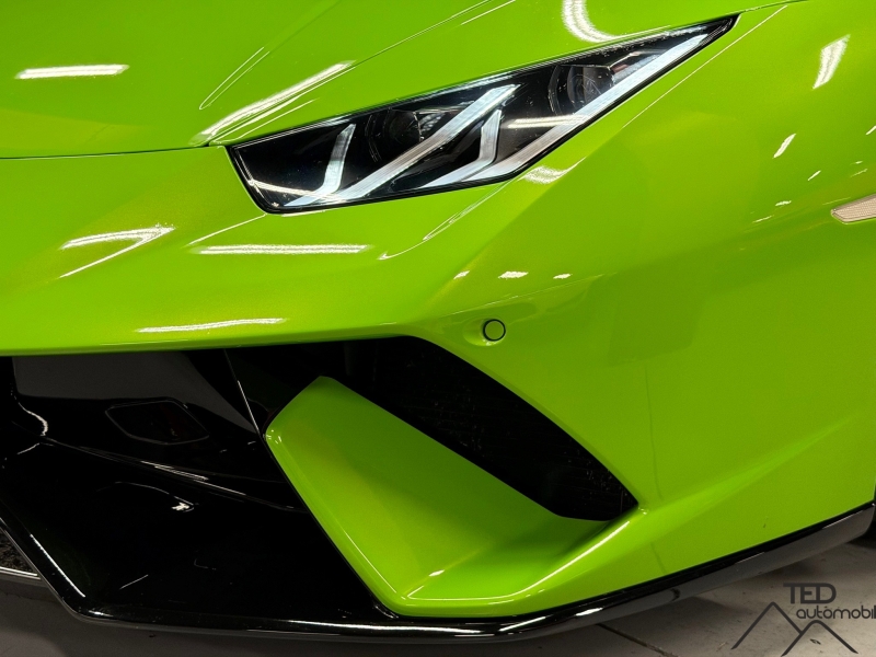 Lamborghini Huracan Performante Spider LP640cv