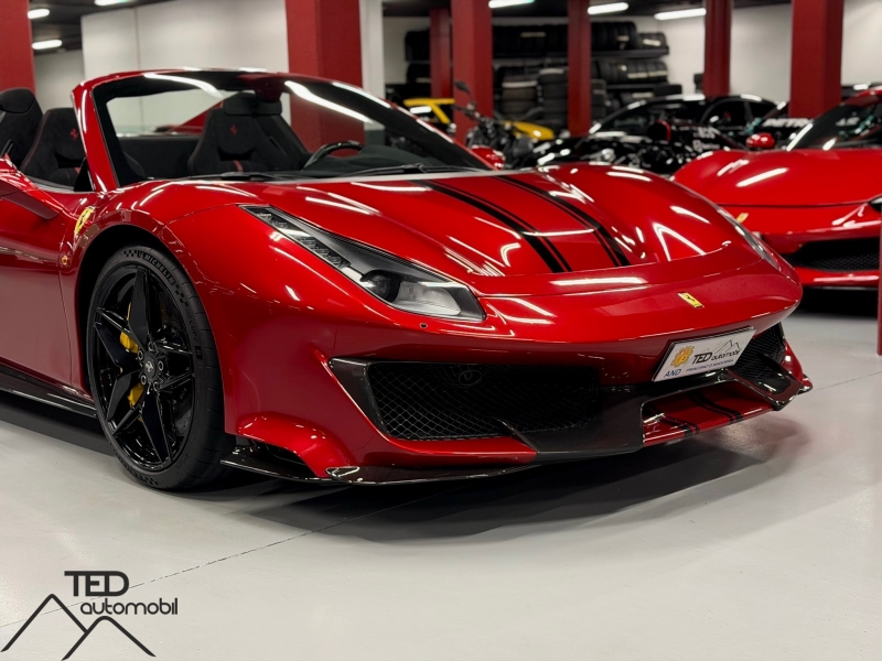Ferrari 488 Pista Spider 720cv