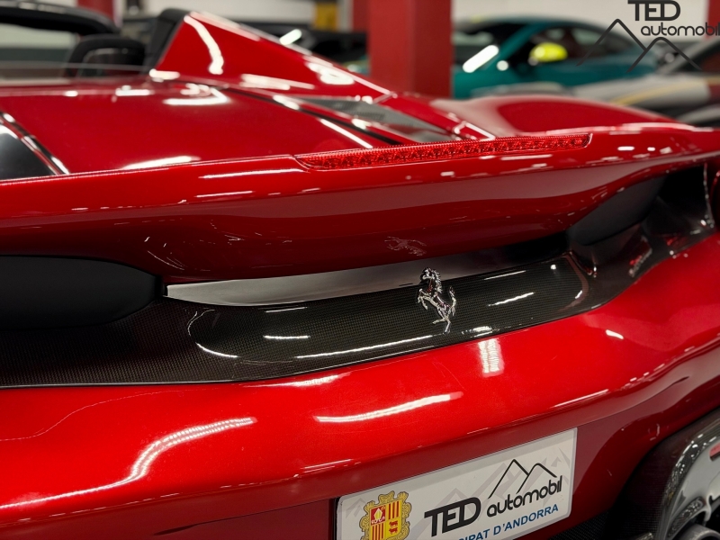 Ferrari 488 Pista Spider 720cv