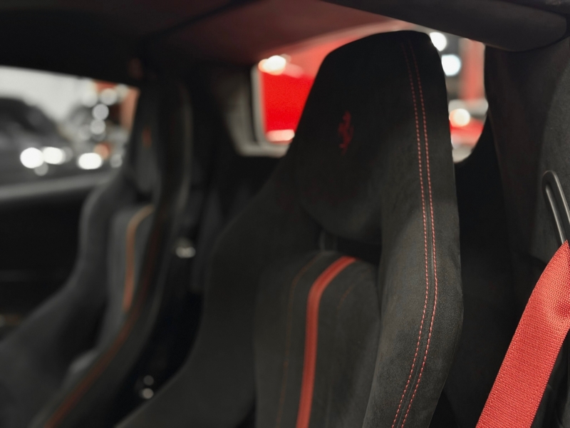 Ferrari 488 Pista Spider 720cv
