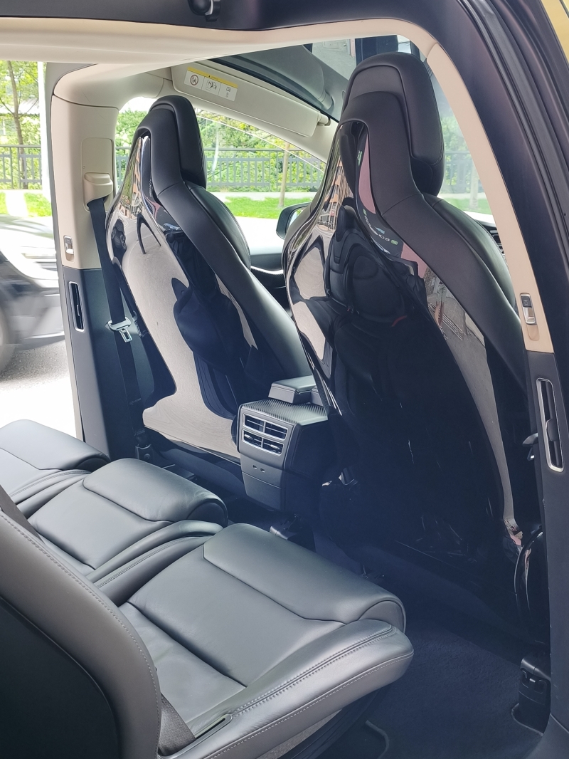 TESLA MODEL X P90D 7 SEATS