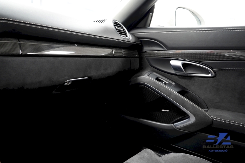 PORSCHE 718 BOXSTER GTS PDK 365 CV