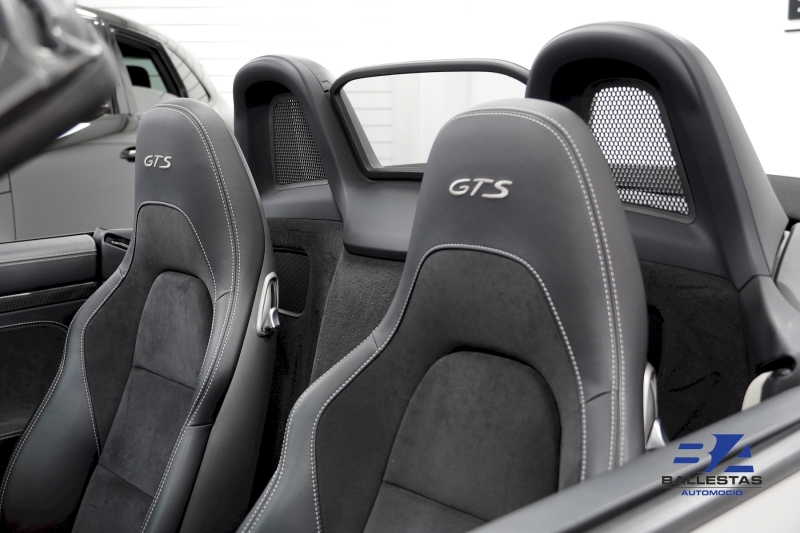 PORSCHE 718 BOXSTER GTS PDK 365 CV