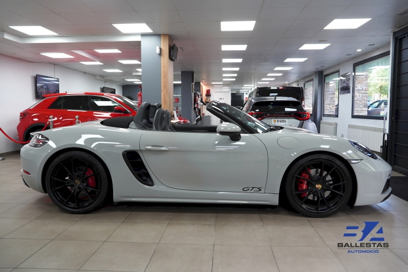 PORSCHE 718 BOXSTER GTS PDK 365 CV