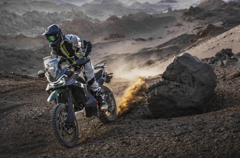 CFMOTO 1000MT-X