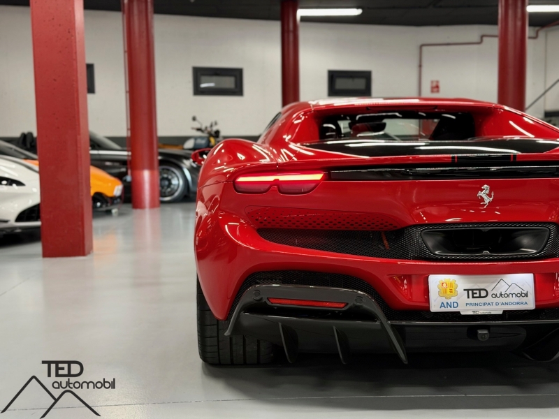 Ferrari 296 GTB 830cv Buckets Carbon