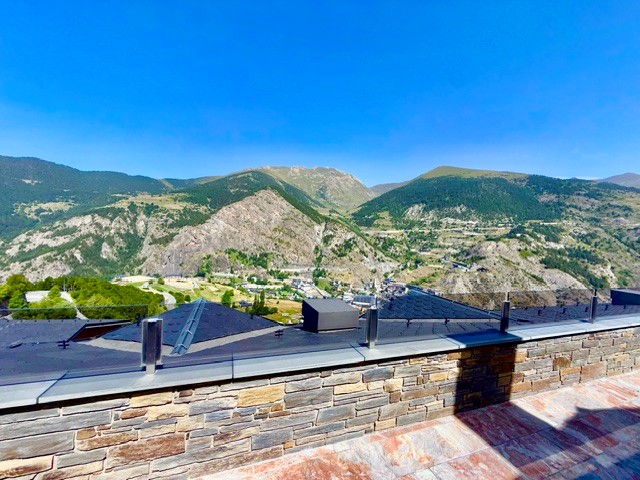Penthouse with large terrace and spectacular views