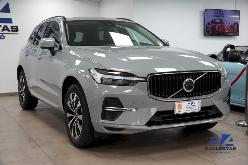 VOLVO XC60 B5 AWD 250 HP