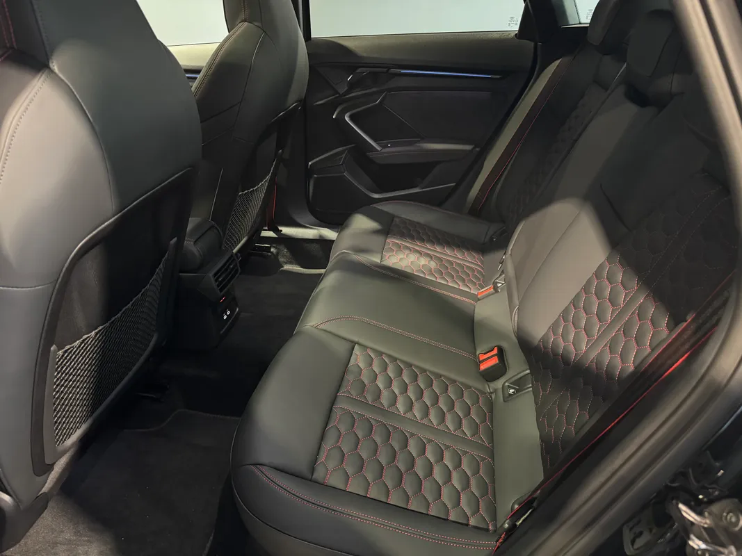 Audi RS3 Sportback 400cv
