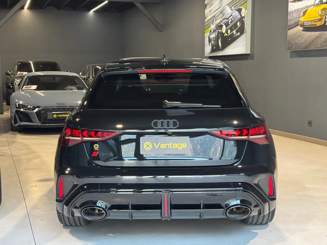 Audi RS3 Sportback 400cv