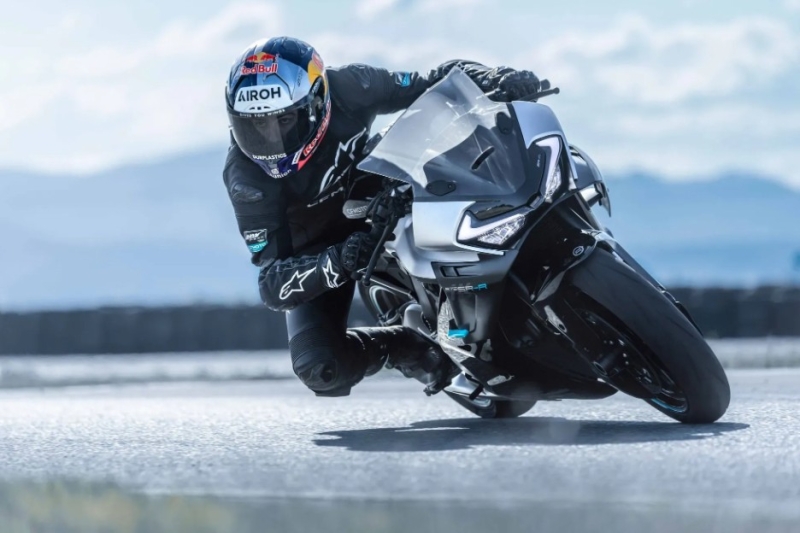 CFMOTO 675SR-R