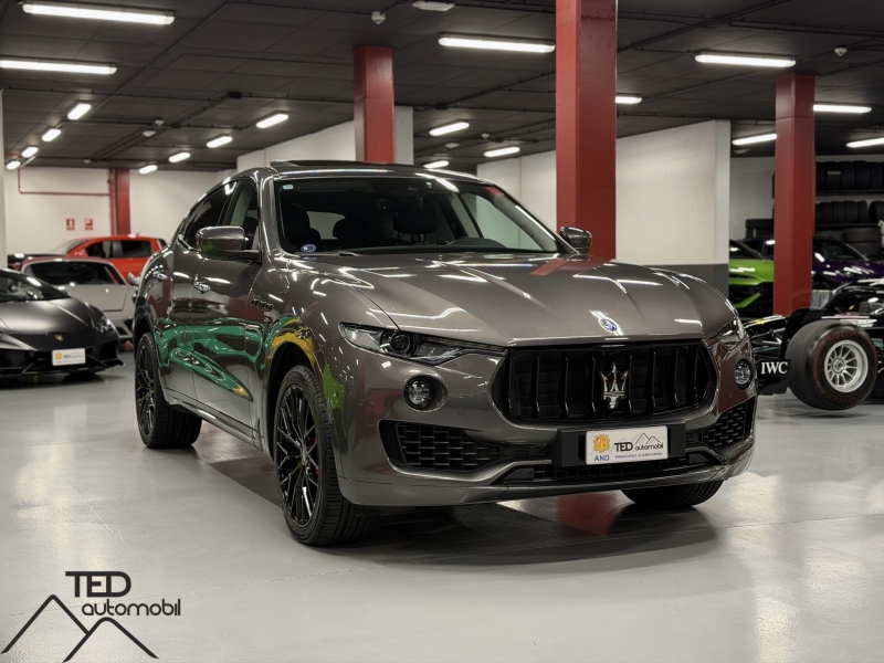 Maserati Levante SQ4 430cv