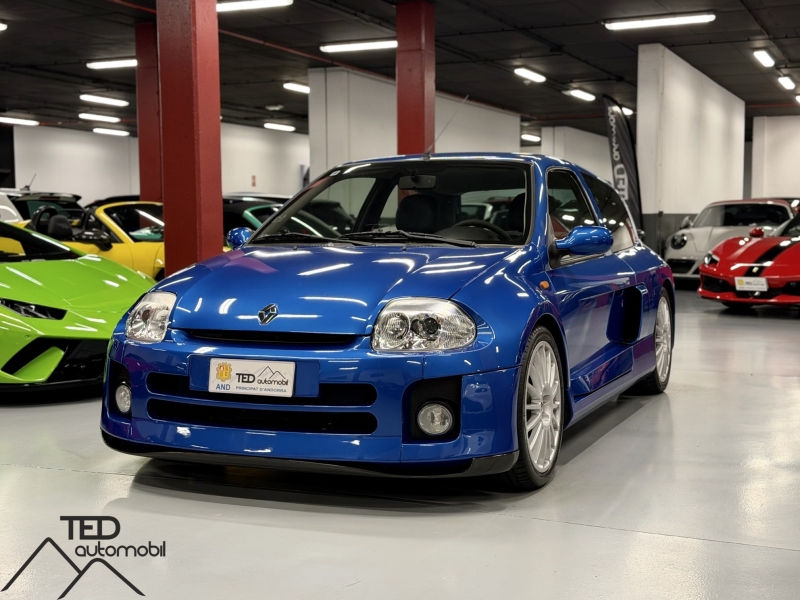Refurbished Clio V6 Phase 1