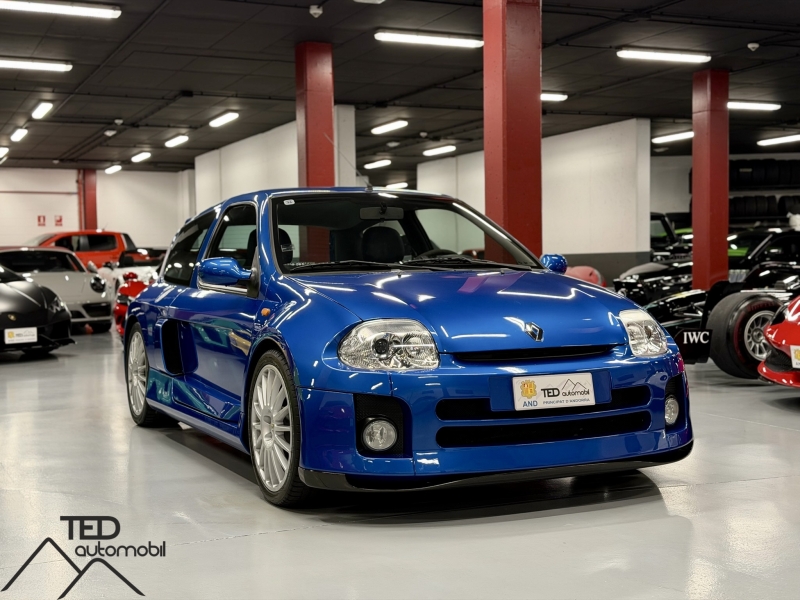 Refurbished Clio V6 Phase 1