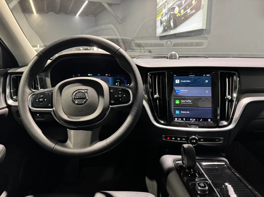 Volvo V60 T8 AWD Recharge