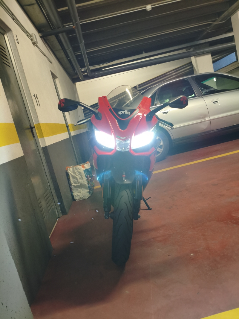 Aprilia RS125 ABS