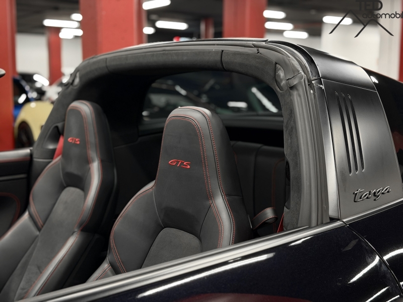 Porsche 911 992 Targa Carrera 4 GTS 480cv