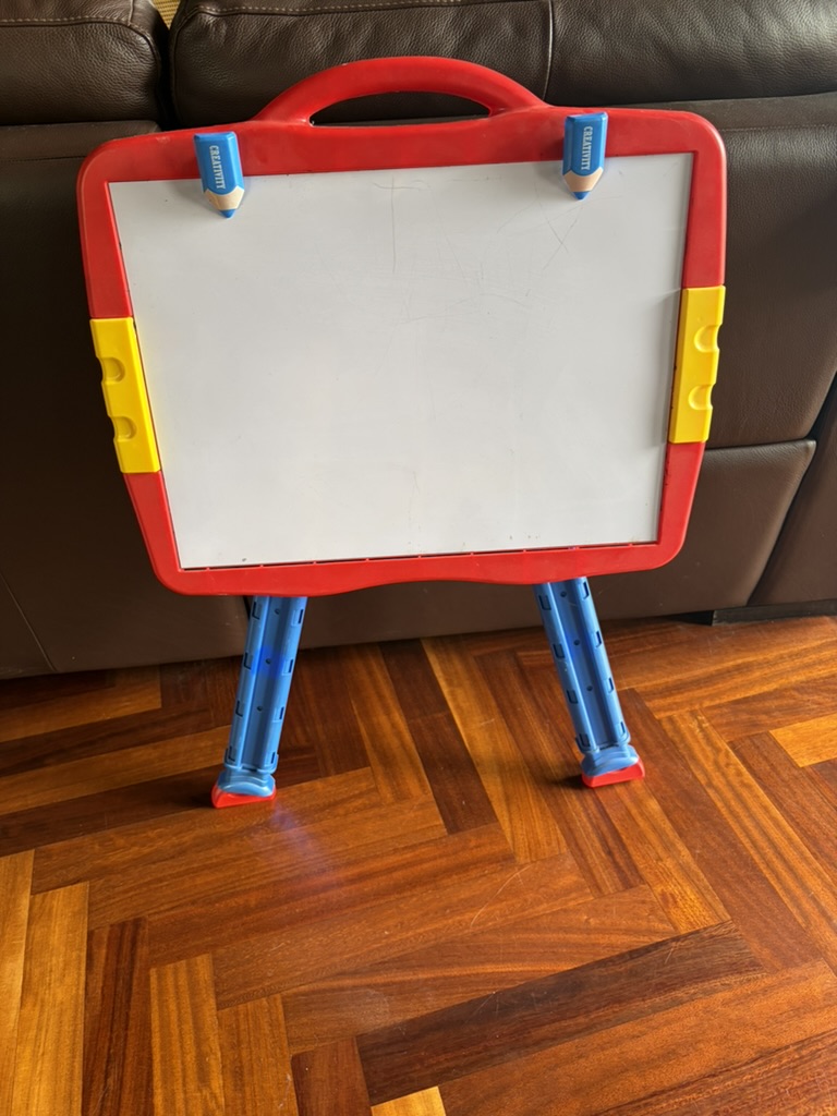 Magnetic board