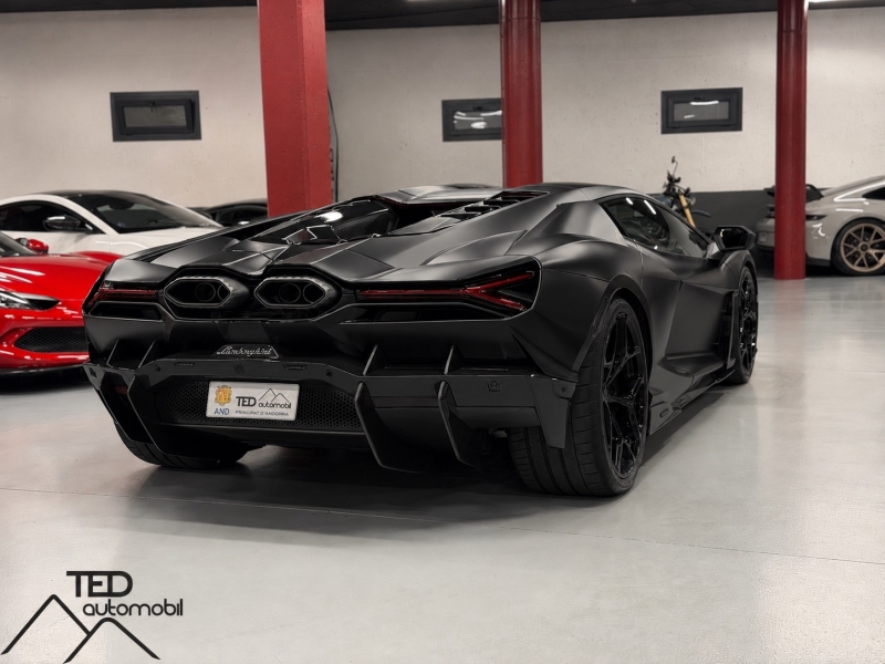 Lamborghini Revuelto 1015cv