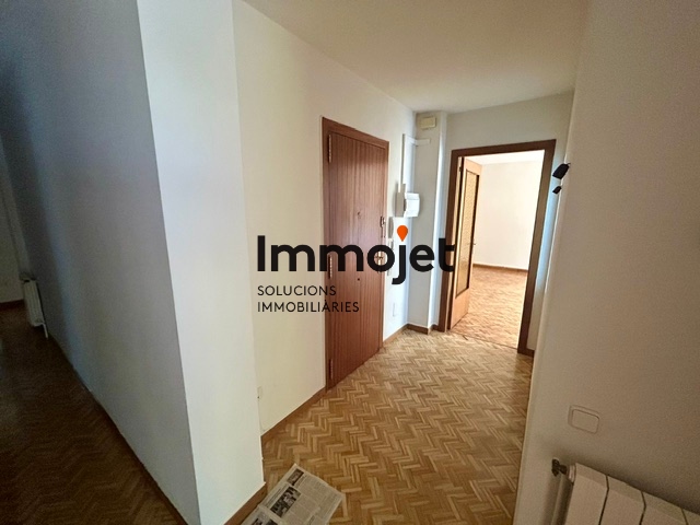 RENT ANDORRA CENTER 4 ROOMS