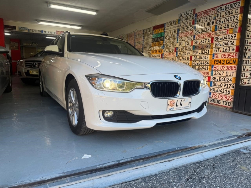 BMW 316 I 1598 PETROL