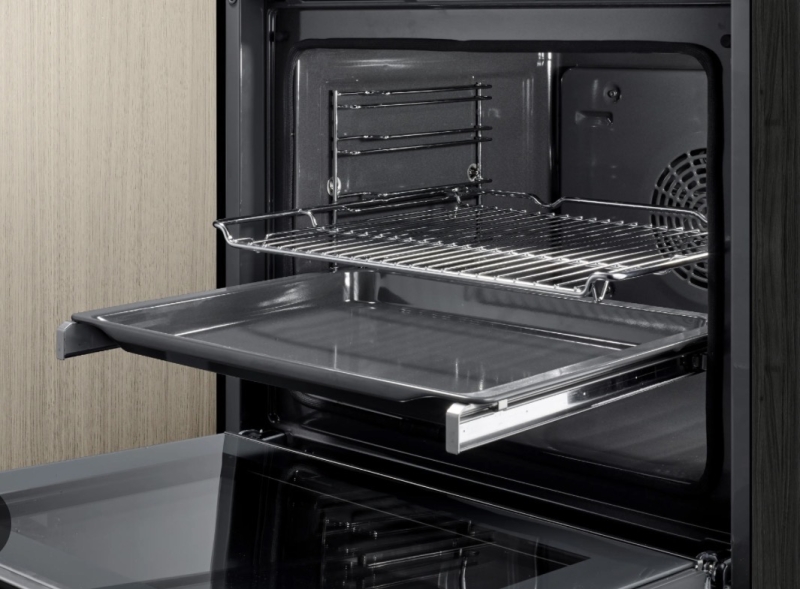 Built-in oven Siemens iQ500 XXL (90cm) - Model HV541ANS0