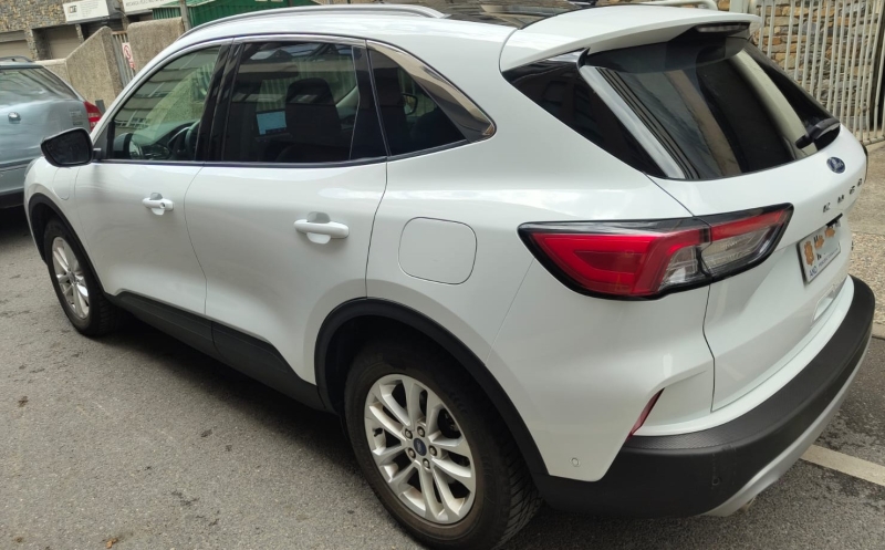 FORD KUGA 2021