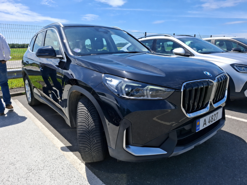 BMW X1 1.5 xDrive25e Design Aut. LED LC-Pro Navi-Pro Sport-Leather KeylessGo Camera Klima PDC
