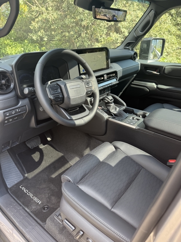 TOYOTA LAND CRUISER 250 2.8D MHEV VXL 204cv