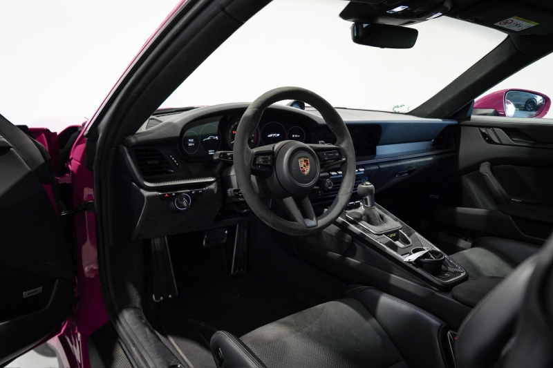 PORSCHE 911 GT3 992