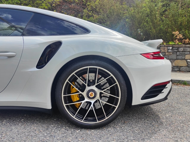 Porsche 911 Turbo S 991.2