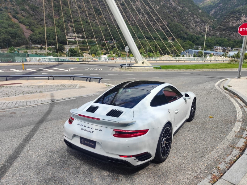 Porsche 911 Turbo S 991.2