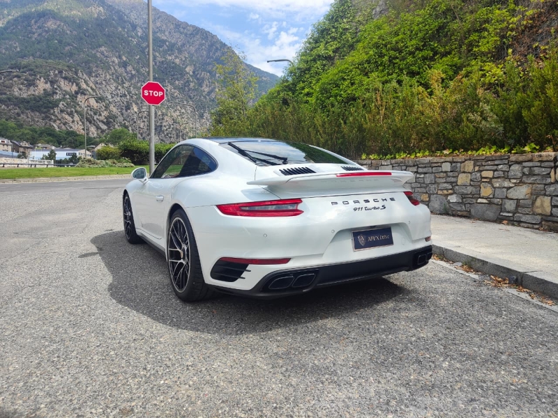 Porsche 911 Turbo S 991.2