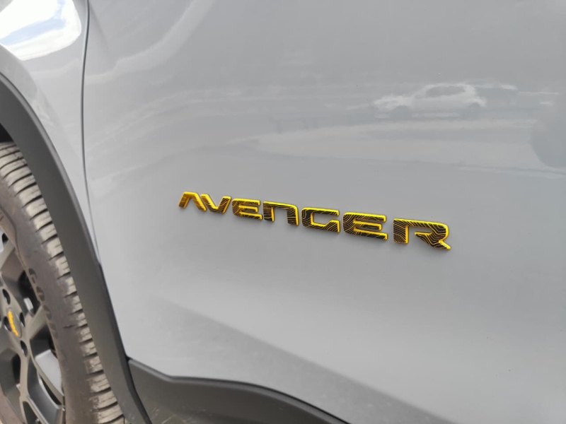 Jeep Avenger 4XE 
