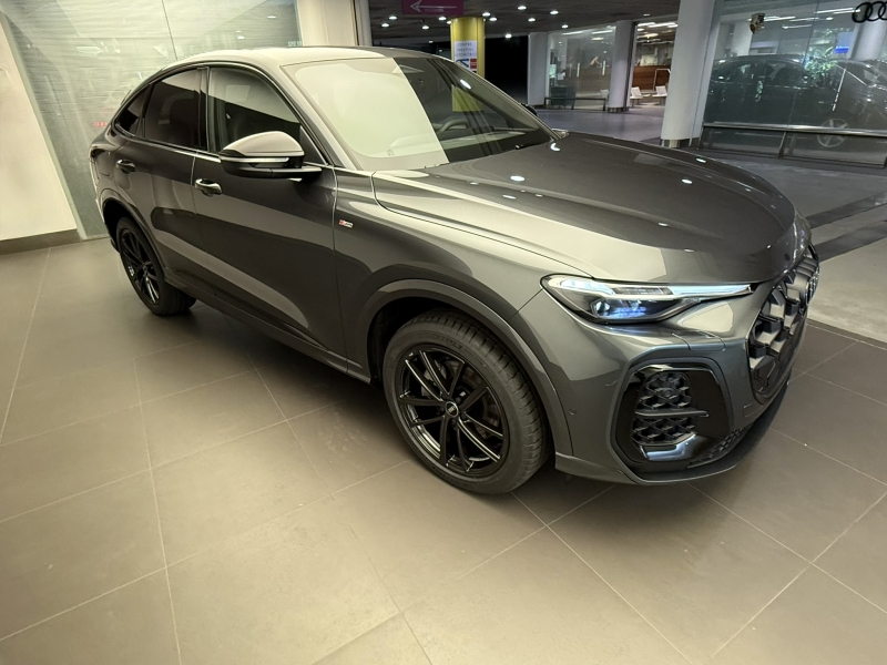 AUDI Q5 SPORTBACK S LINE TFSI QUATTRO