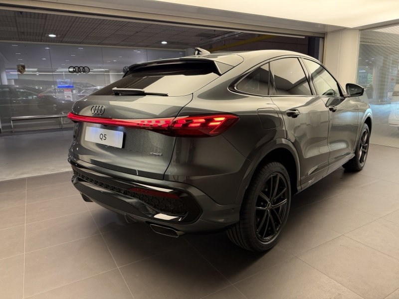 AUDI Q5 SPORTBACK S LINE TFSI QUATTRO