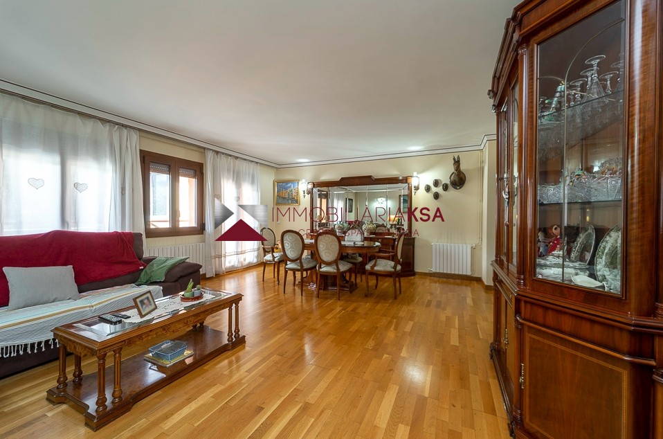 Duplex - Encamp