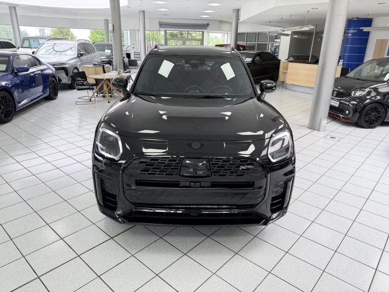 MINI COOPER COUNTRYMAN ALL4 JOHN COOPER WORKS