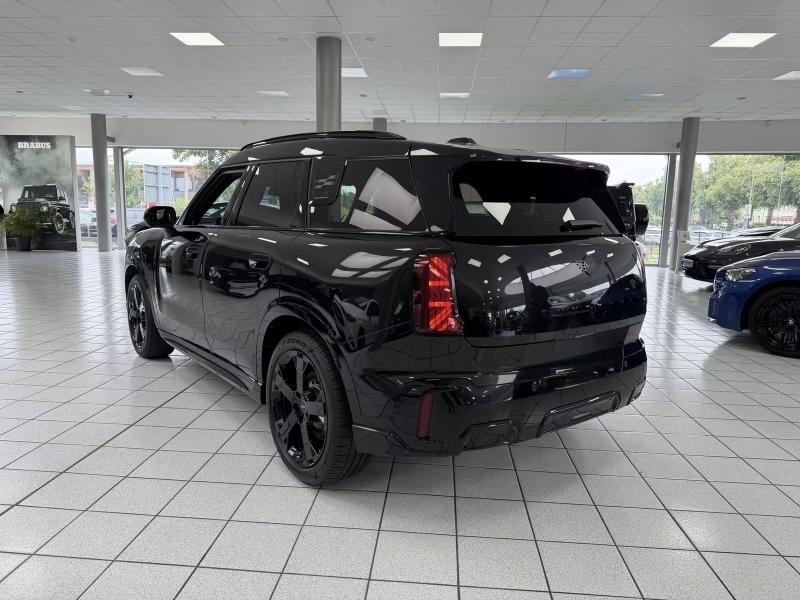 MINI COOPER COUNTRYMAN ALL4 JOHN COOPER WORKS