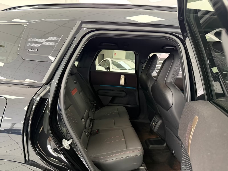 MINI COOPER COUNTRYMAN ALL4 JOHN COOPER WORKS