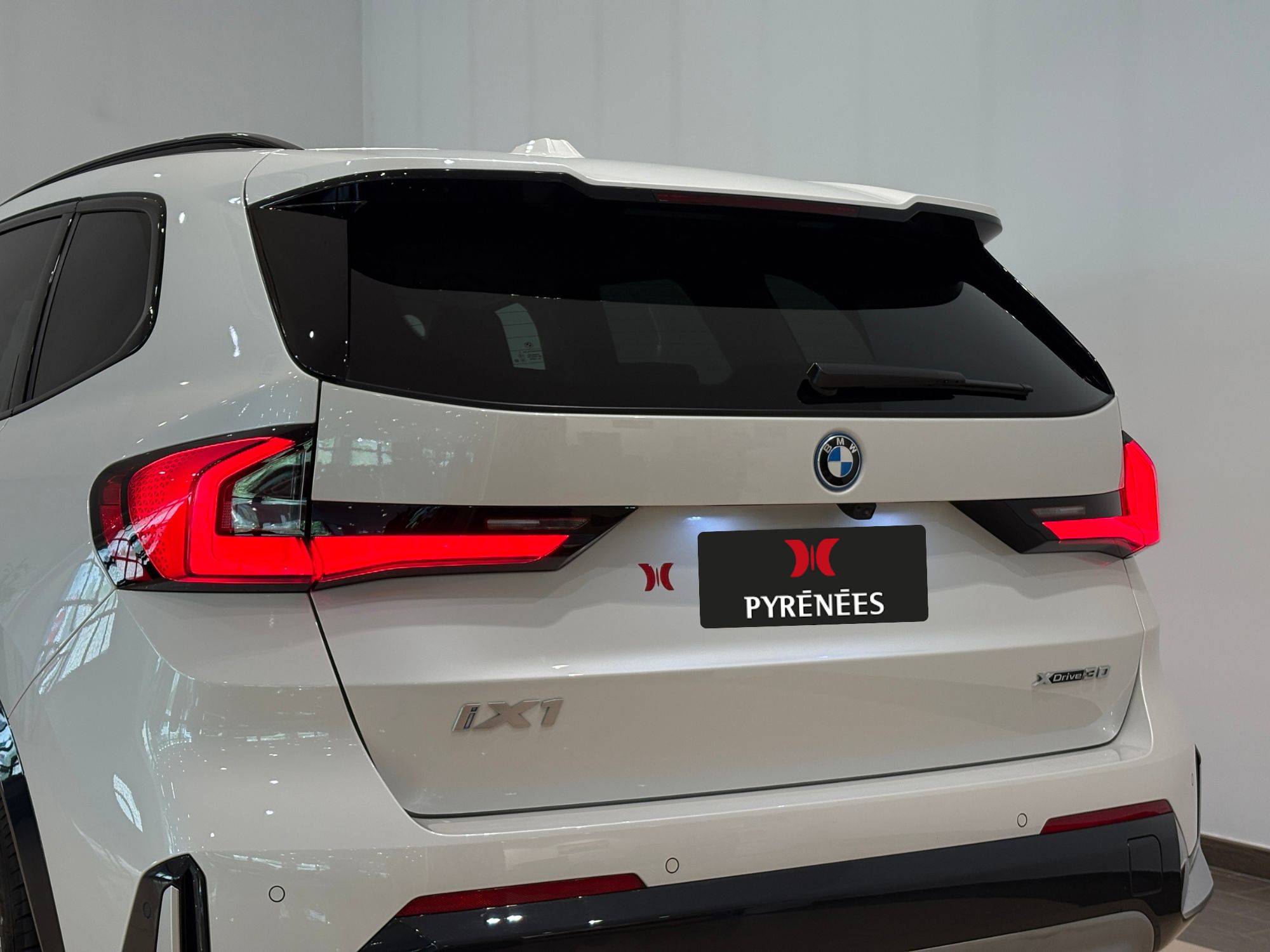 BMW iX1 xDrive30