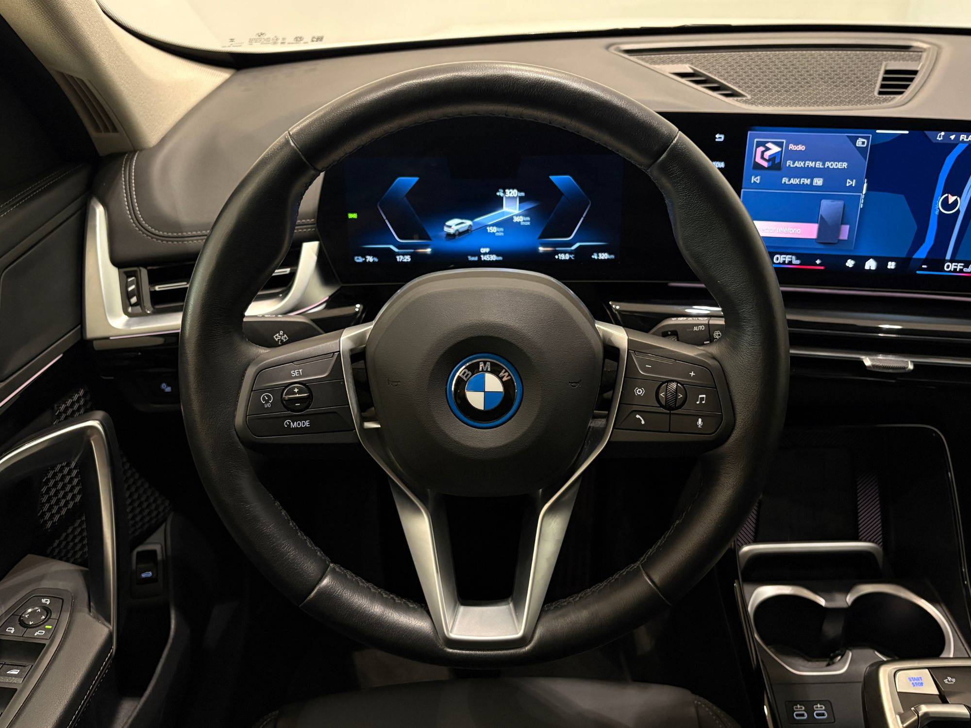BMW iX1 xDrive30