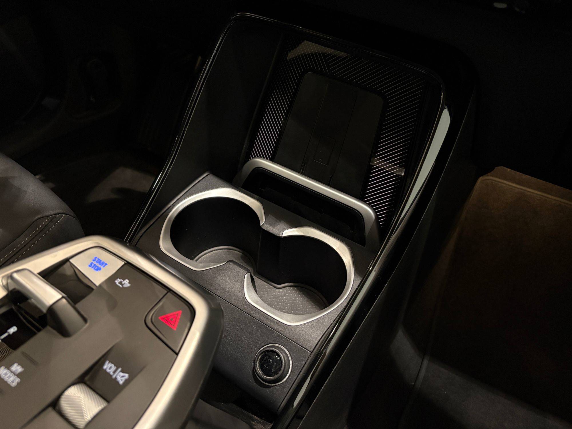 BMW iX1 xDrive30