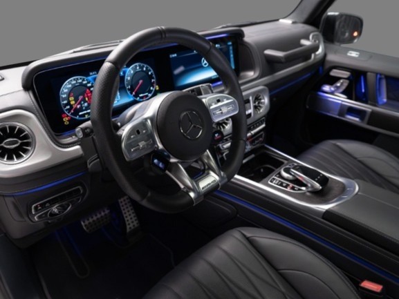 MERCEDES-BENZ G 63 AMG 585 cv