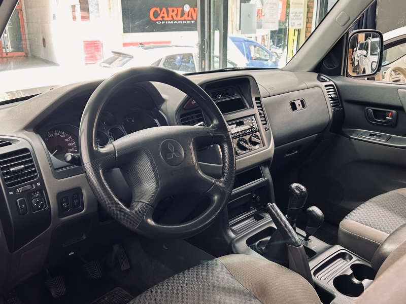 MITSUBISHI PAJERO TURBO D