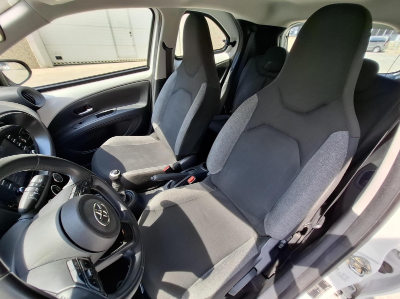 TOYOTA AYGO X PLAY 72CV
