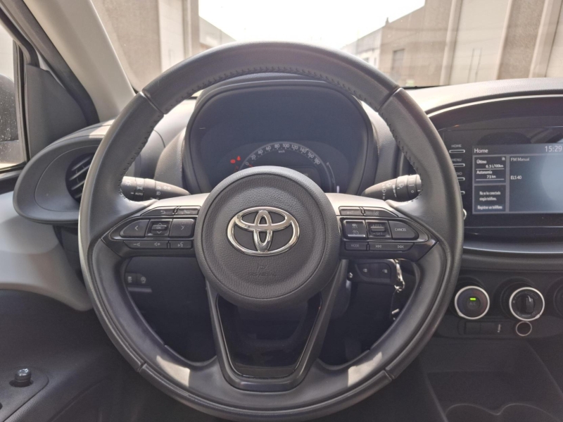 TOYOTA AYGO X PLAY 72CV