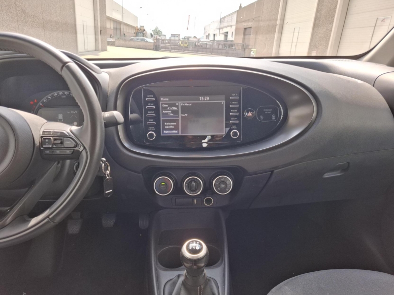 TOYOTA AYGO X PLAY 72CV