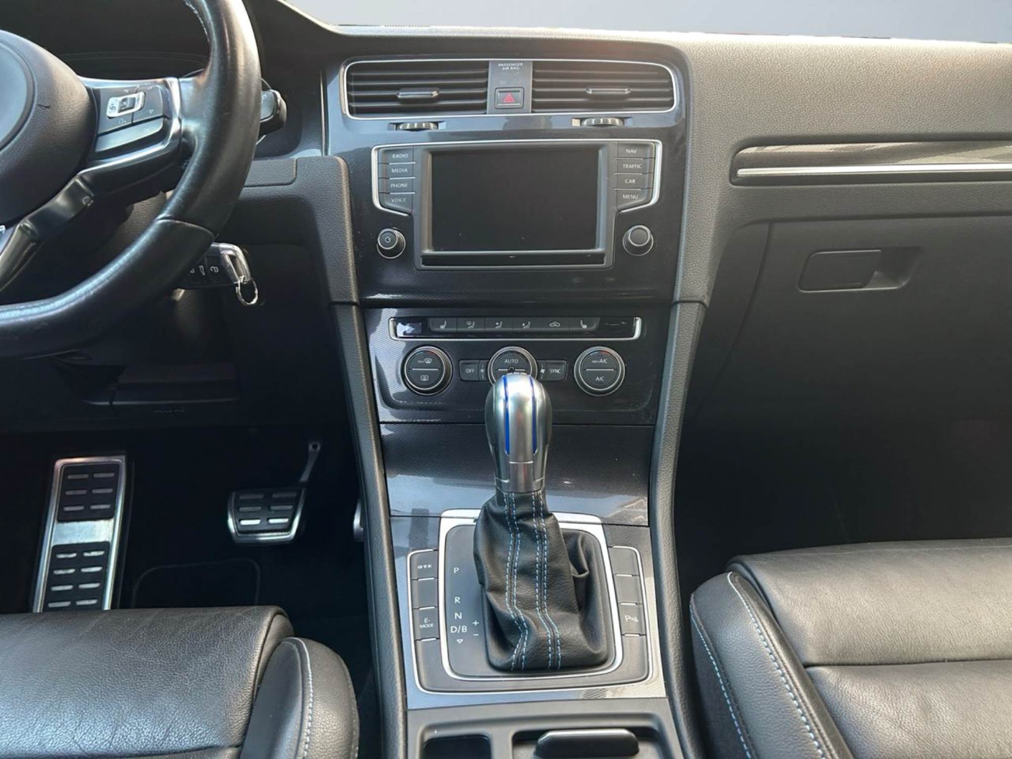 Volkswagen Golf GTE 149 CV