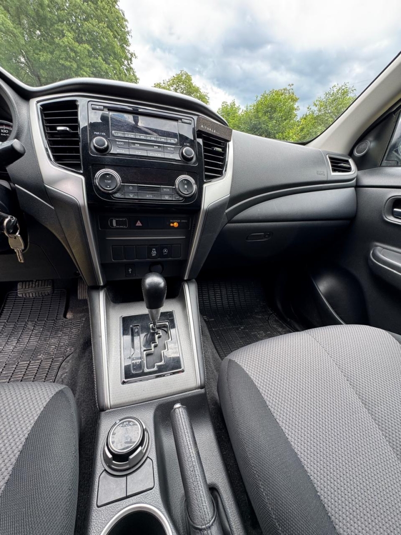 Mitsubishi L200